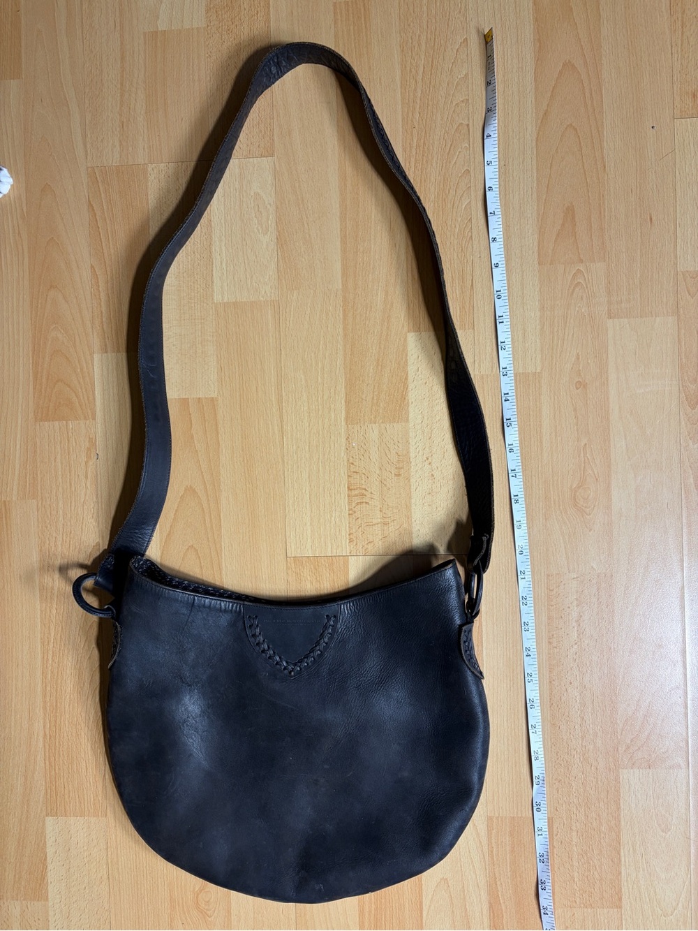 Hand Crafted Genuine Leather Chocolate Brow Crossbody Hobo Bag - Picture 5 of 13